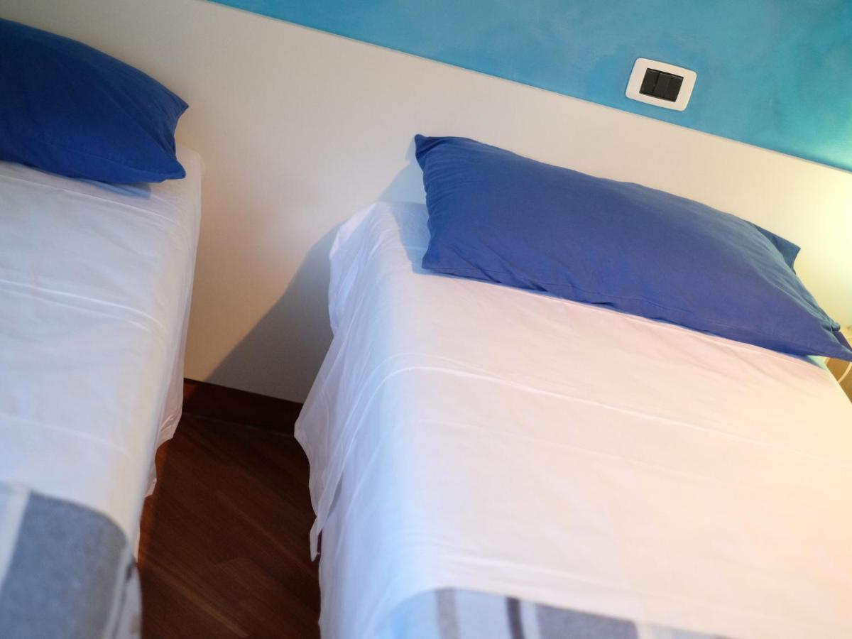 Oasi 83 Hotell San Benedetto del Tronto Exteriör bild