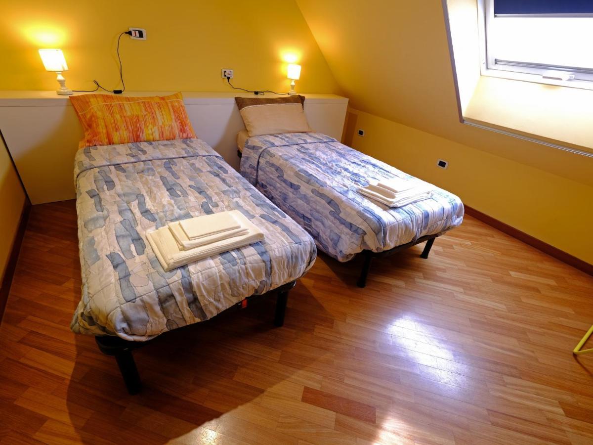 Oasi 83 Hotell San Benedetto del Tronto Exteriör bild